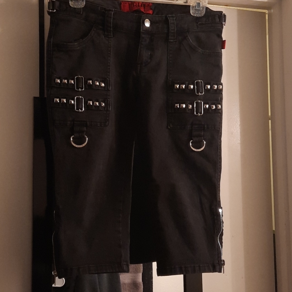 Tripp NYC Capris
